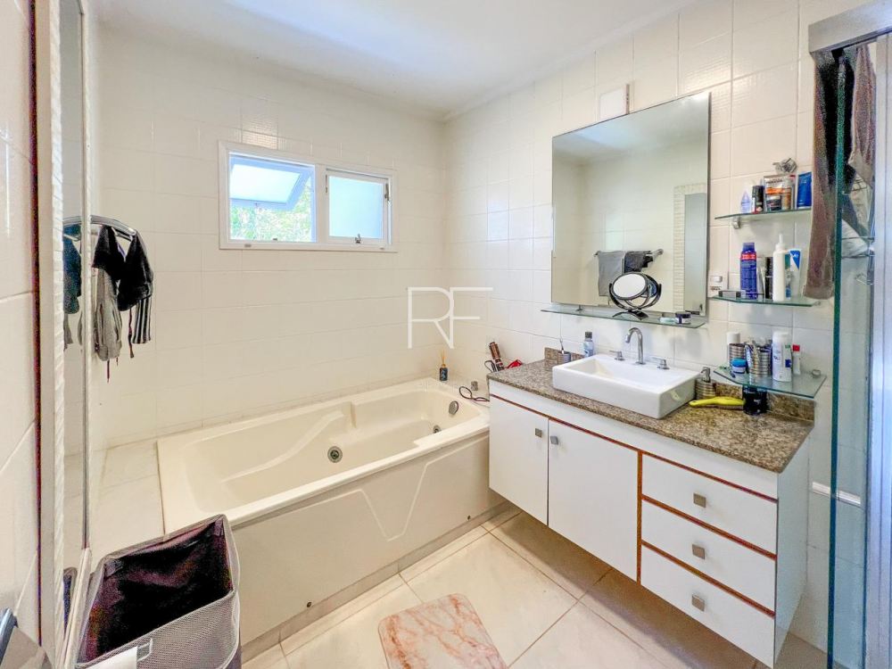 Casa em Condomínio Alphaville 05 Alphaville 