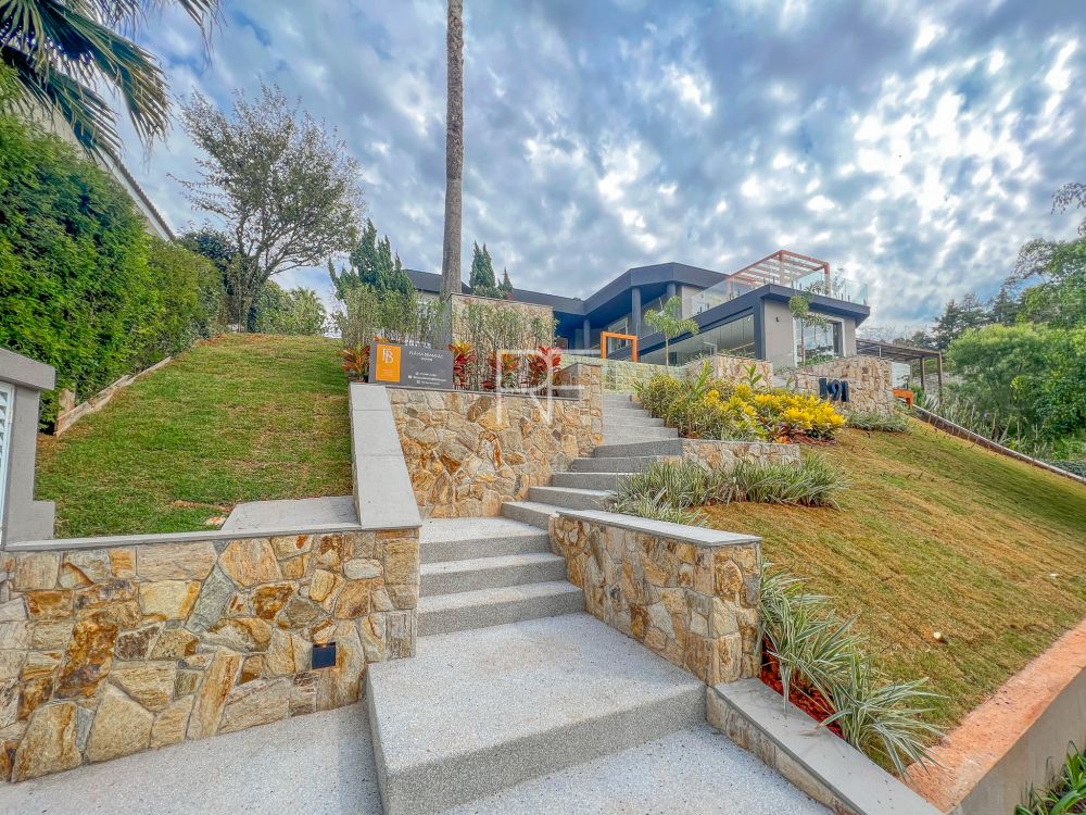 Casa em Condomínio Tamboré 01 Alphaville 