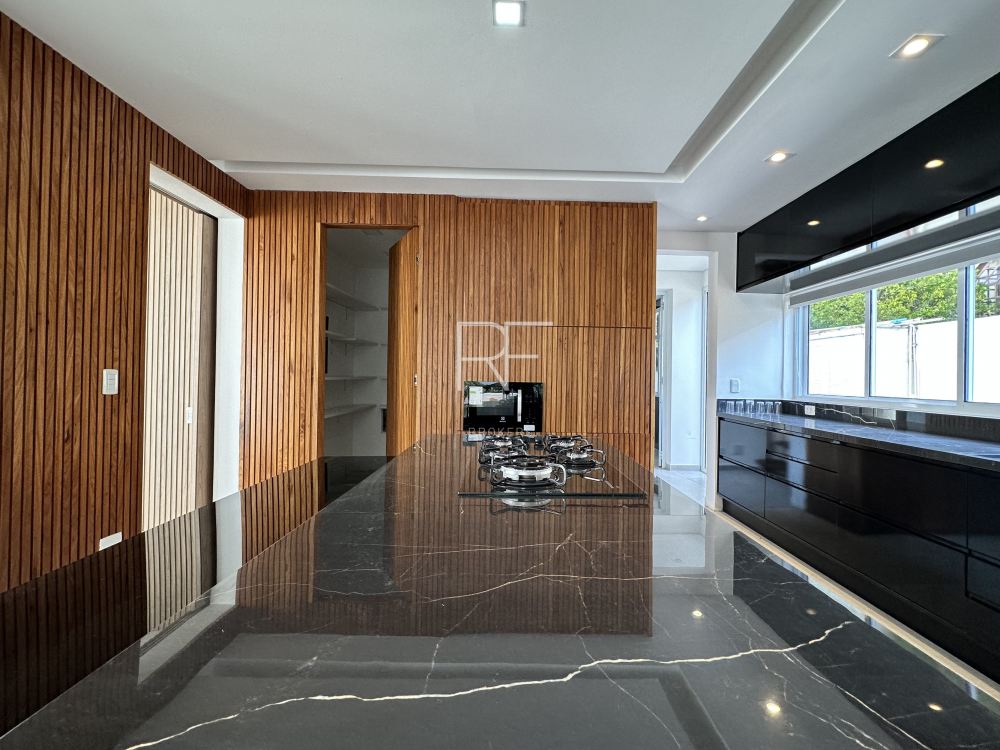 Casa em Condomínio Tamboré 01 Alphaville 