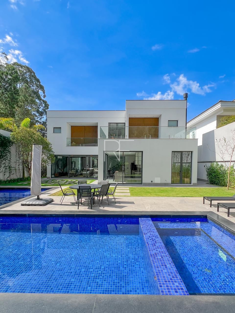 Casa em Condomínio Tamboré 02 Alphaville 