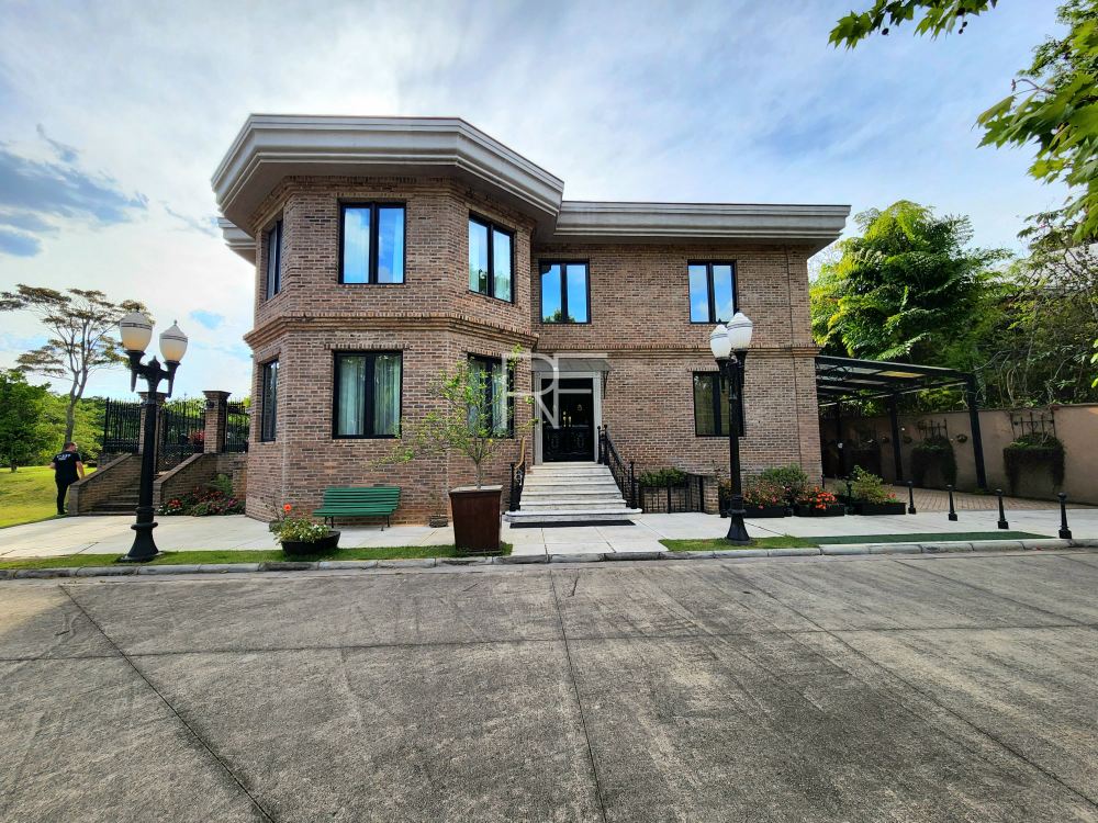 Casa em Condomínio Tamboré 02 Alphaville 