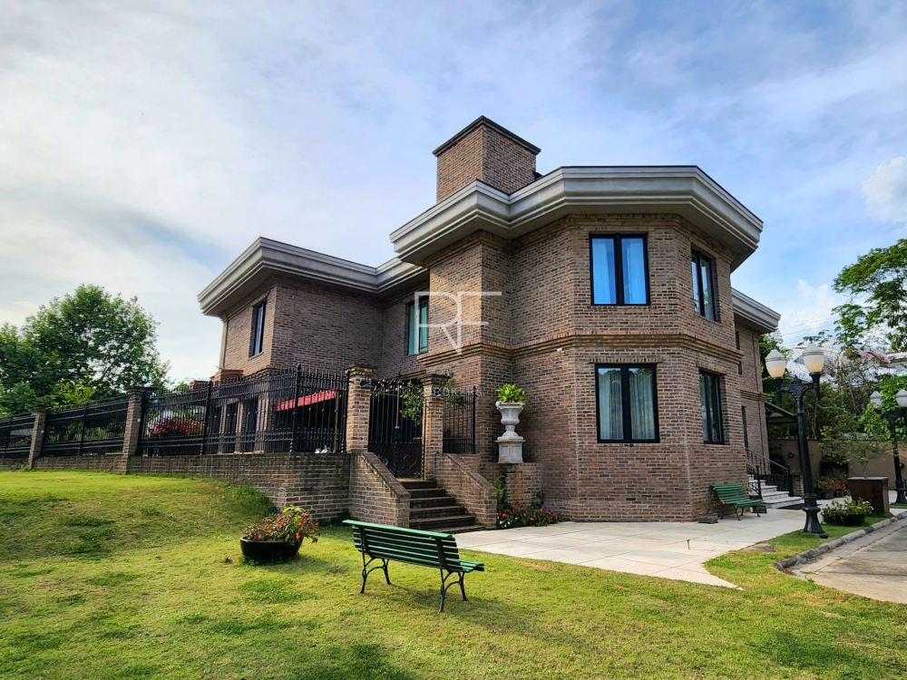 Casa em Condomínio Tamboré 02 Alphaville 