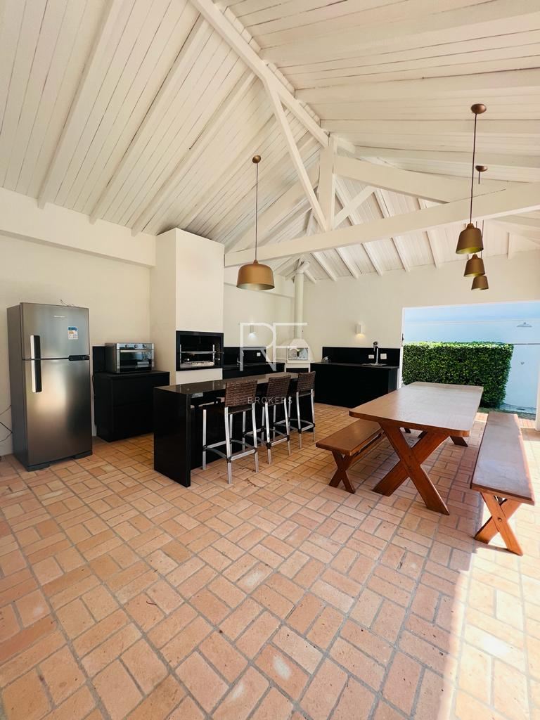 Casa em Condomínio Melville Alphaville 