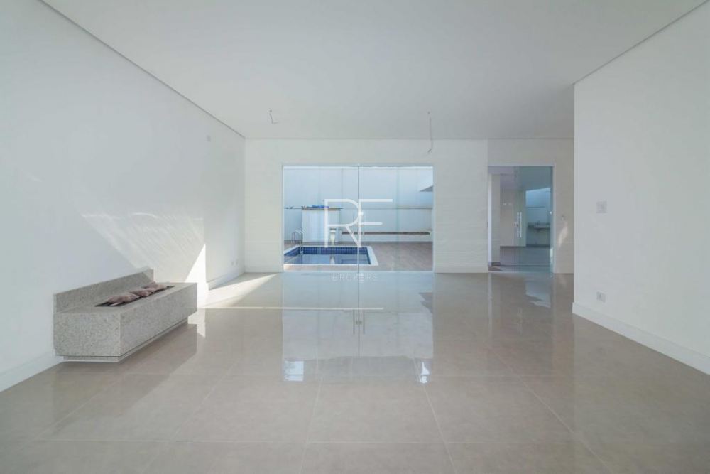 Casa em Condomínio Valville 01 Alphaville 