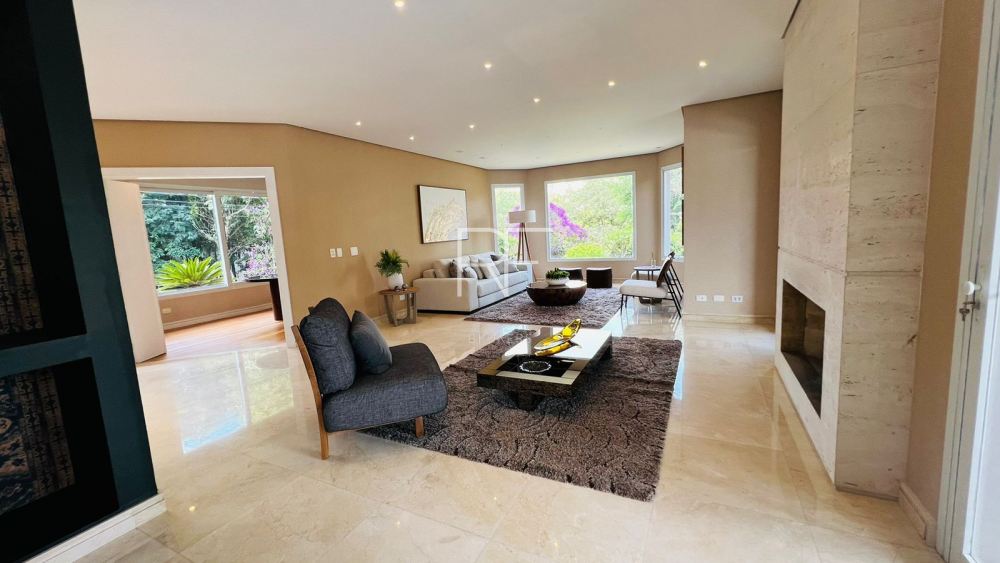 Casa em Condomínio 18 do Forte Alphaville 