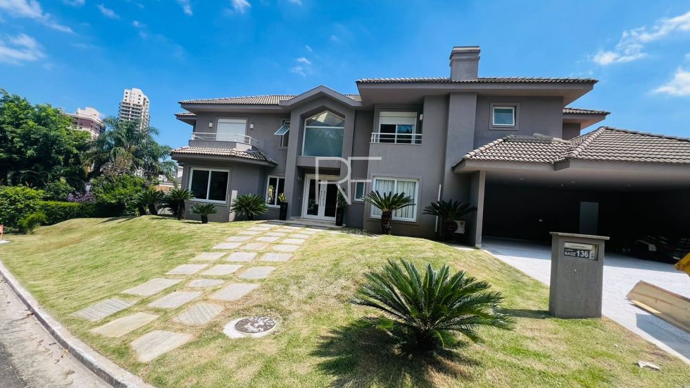 Casa em Condomínio 18 do Forte Alphaville 