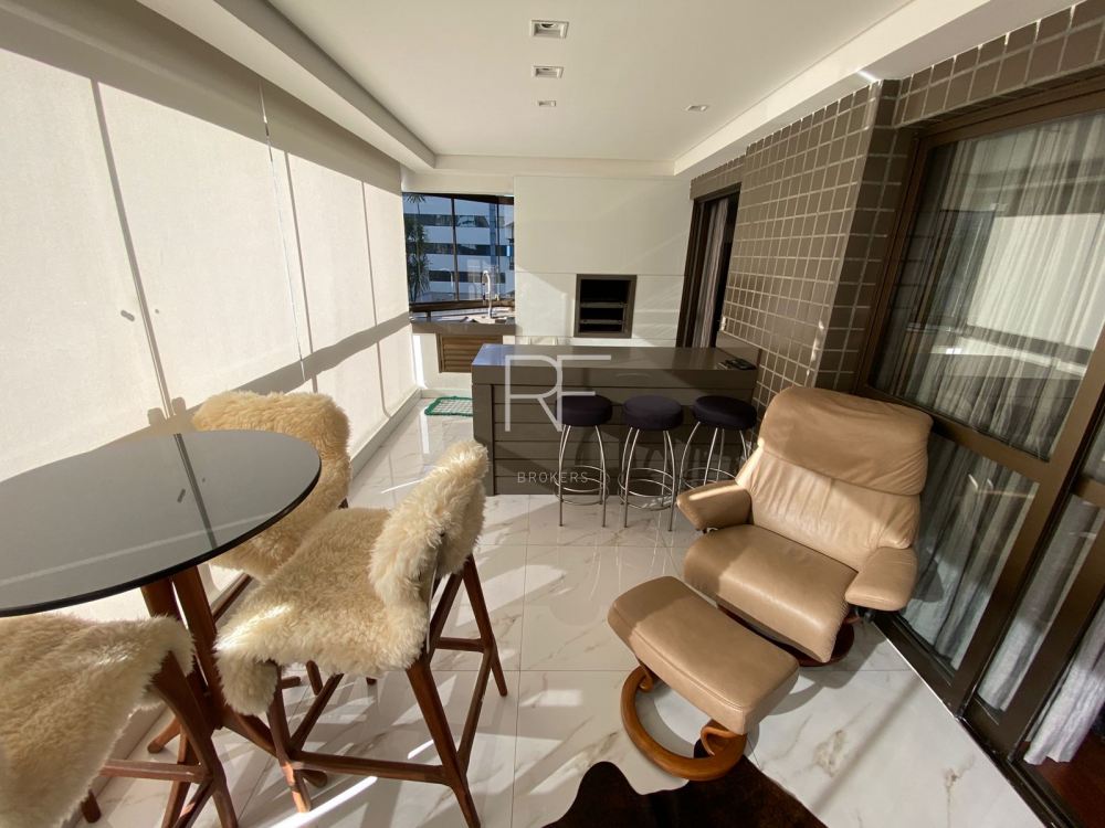 Apartamento Edifício Chateau Alphaville 