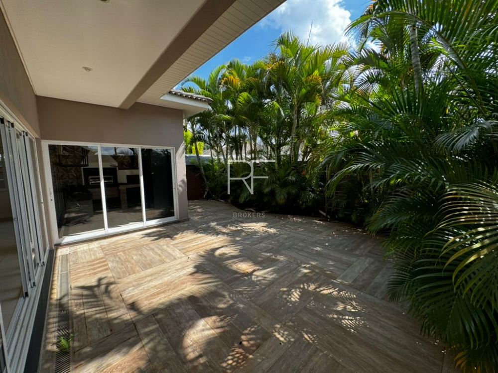 Casa em Condomínio Genesis 01 Alphaville 