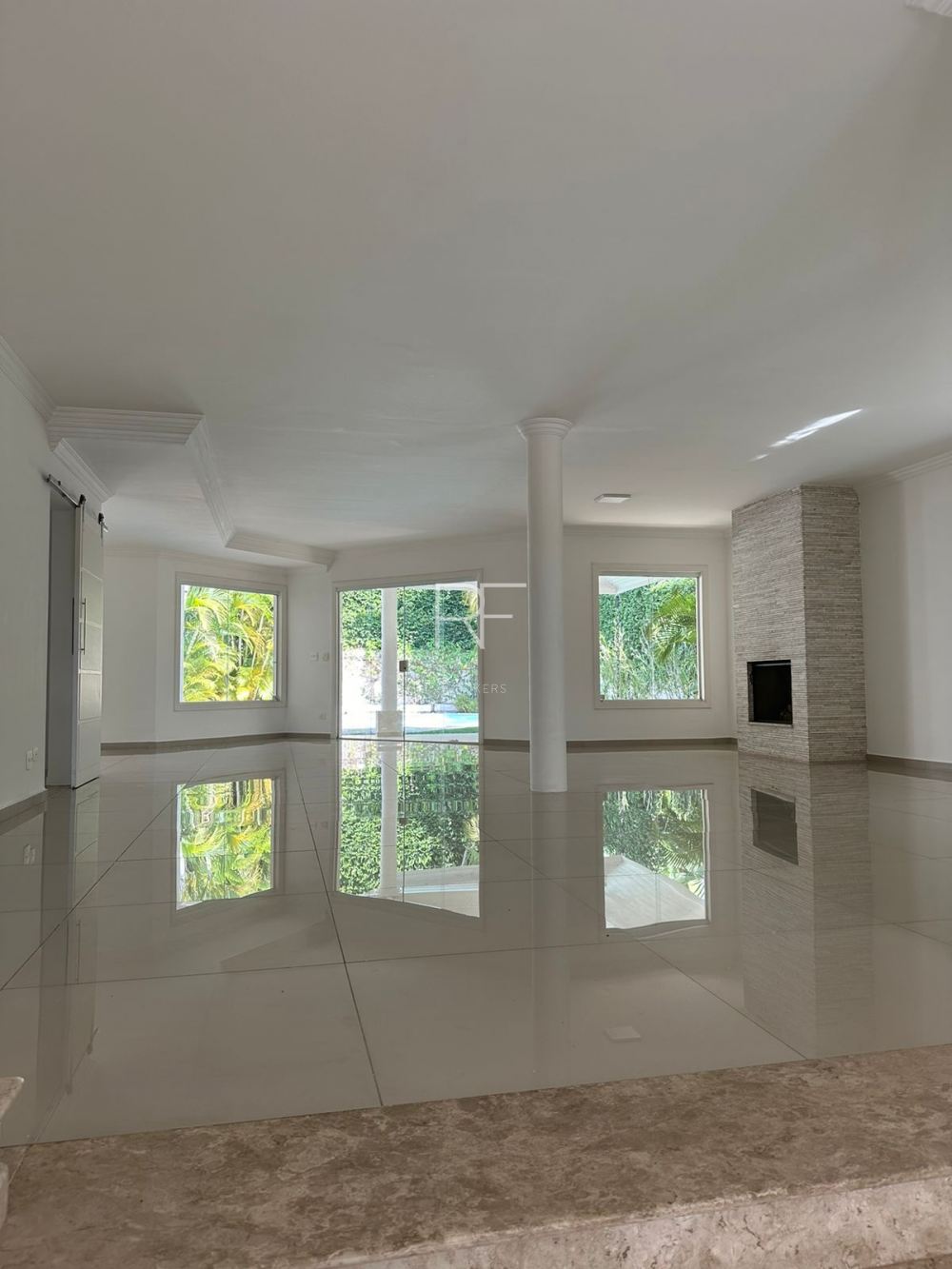 Casa em Condomínio Alphaville Zero Alphaville 