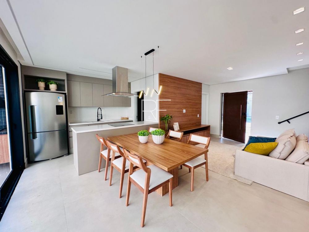 Casa em Condomínio Alpha House Alphaville 