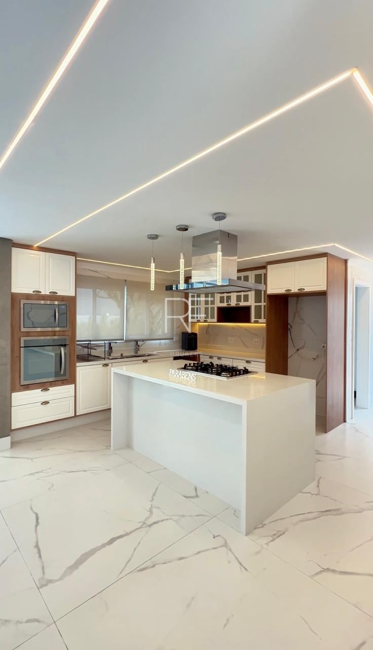 Casa em Condomínio Recanto Inpla Granja Viana 