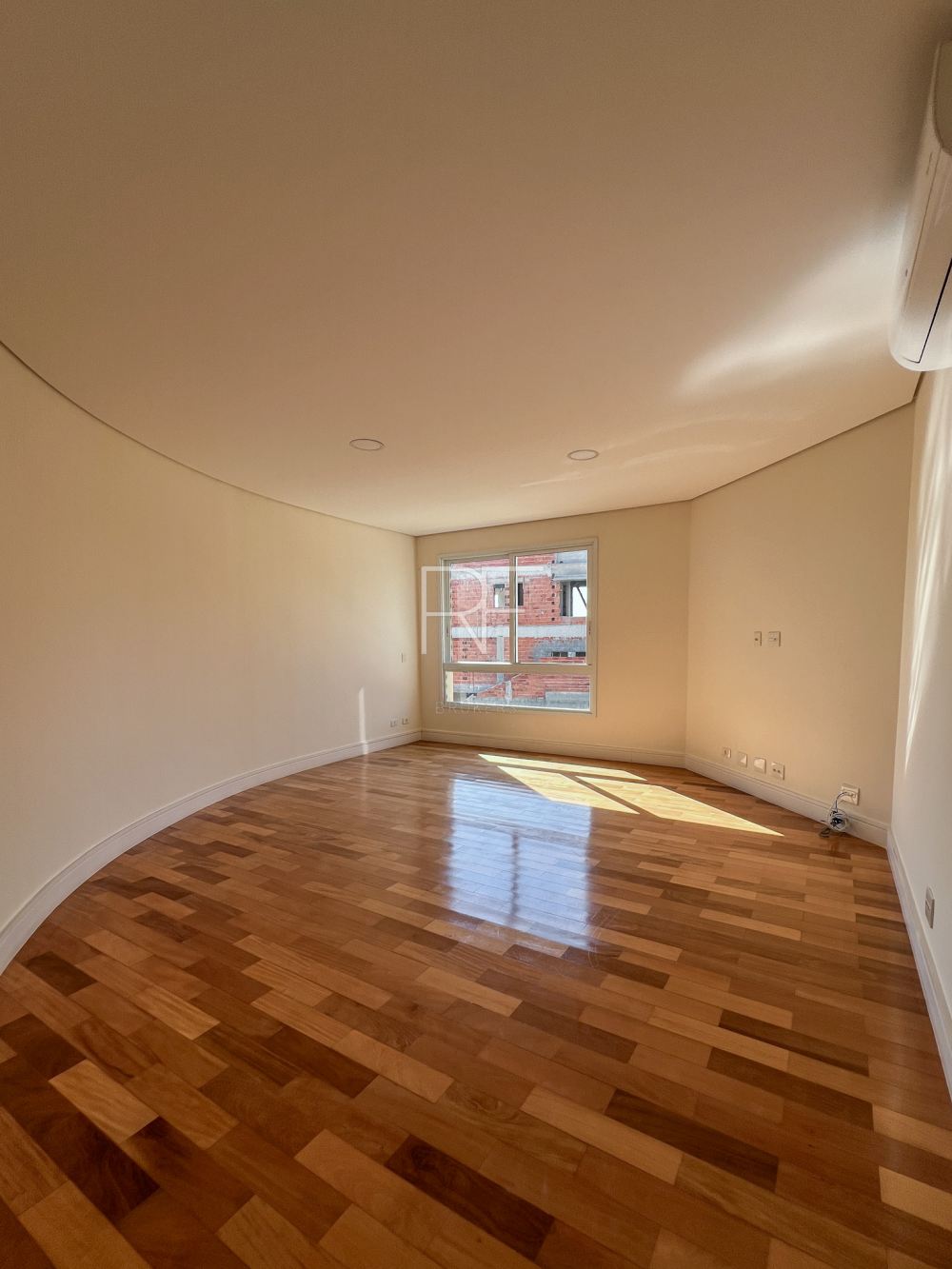 Casa em Condomínio Genesis 01 Alphaville 