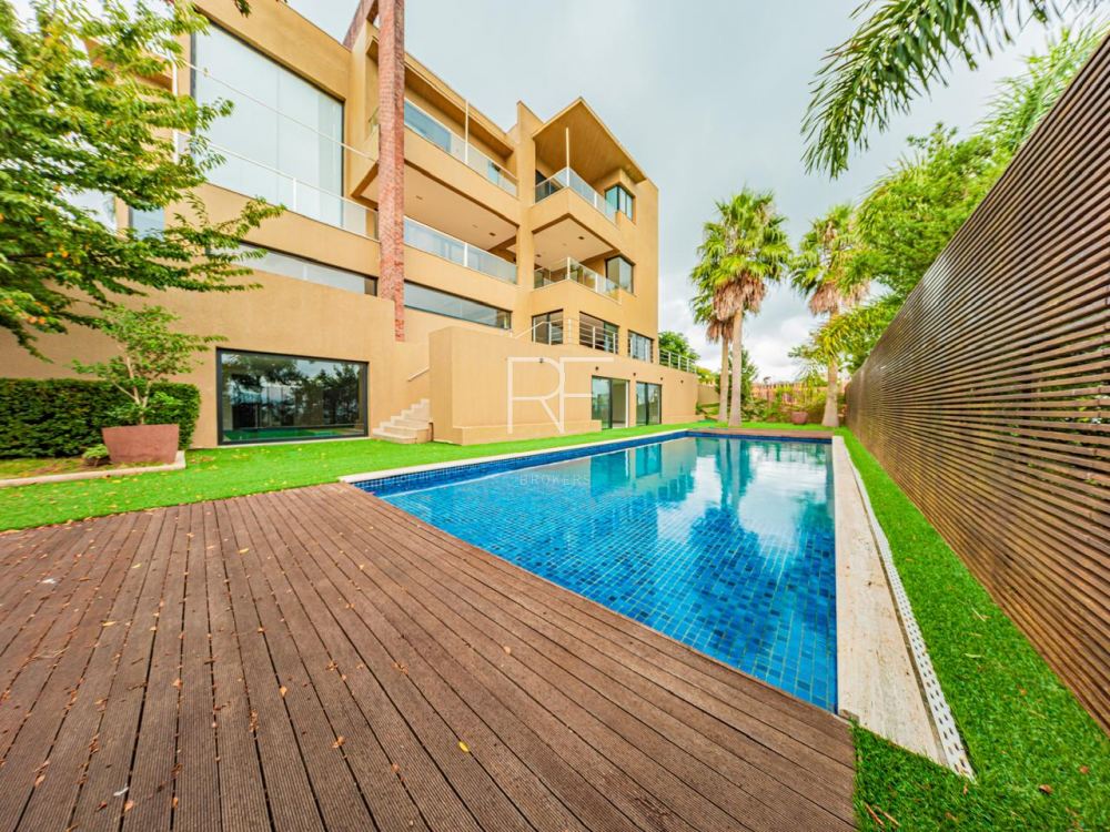 Casa em Condomínio Genesis 02 Alphaville 