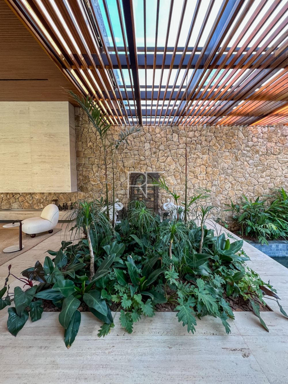 Casa em Condomínio Tamboré 01 Alphaville 