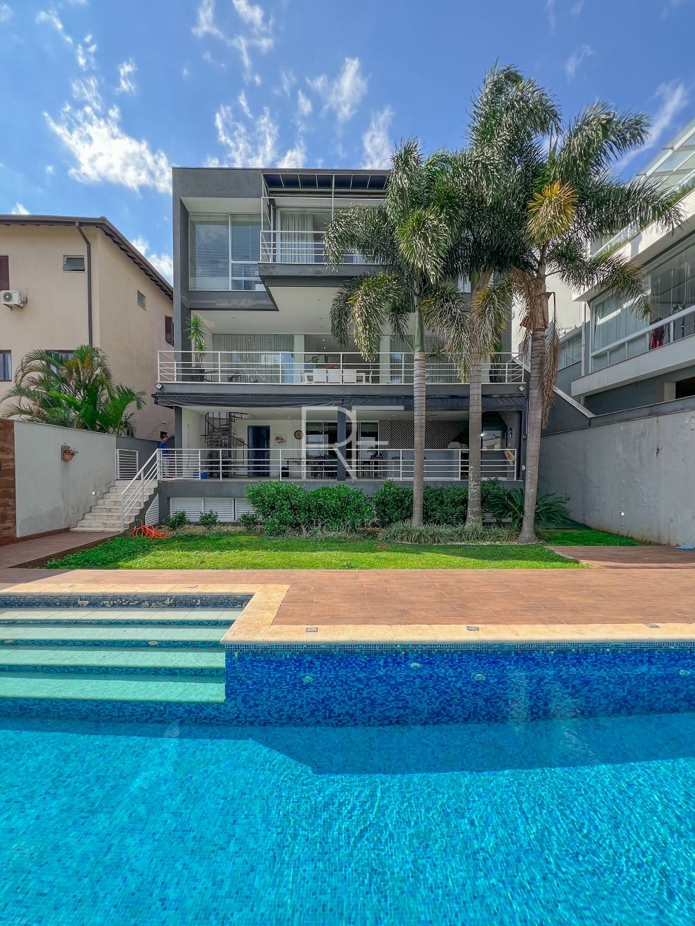 Casa em Condomínio Golf Village Granja Viana