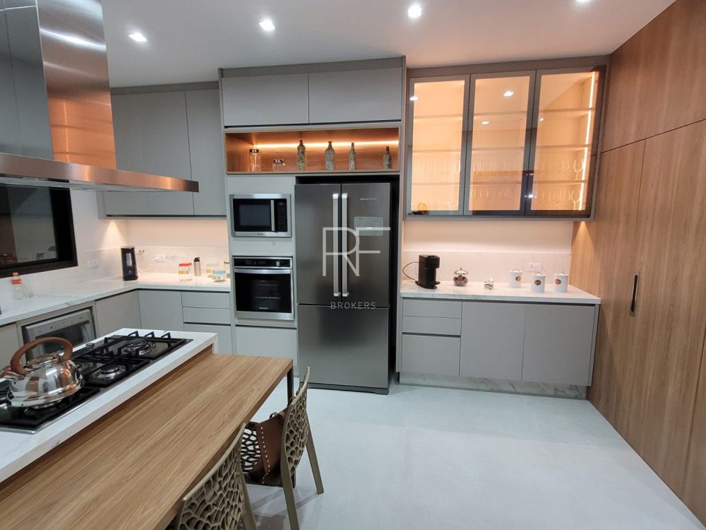 Casa em Condomínio Reserva Santa Maria Granja Viana 