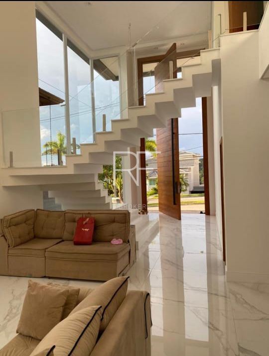 Casa em Condomínio Reserva Santa Maria Granja Viana