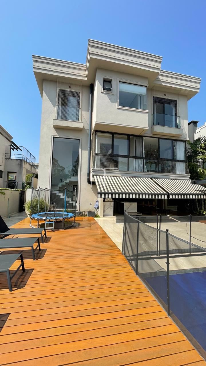 Casa em Condomínio Tamboré 11 Alphaville 