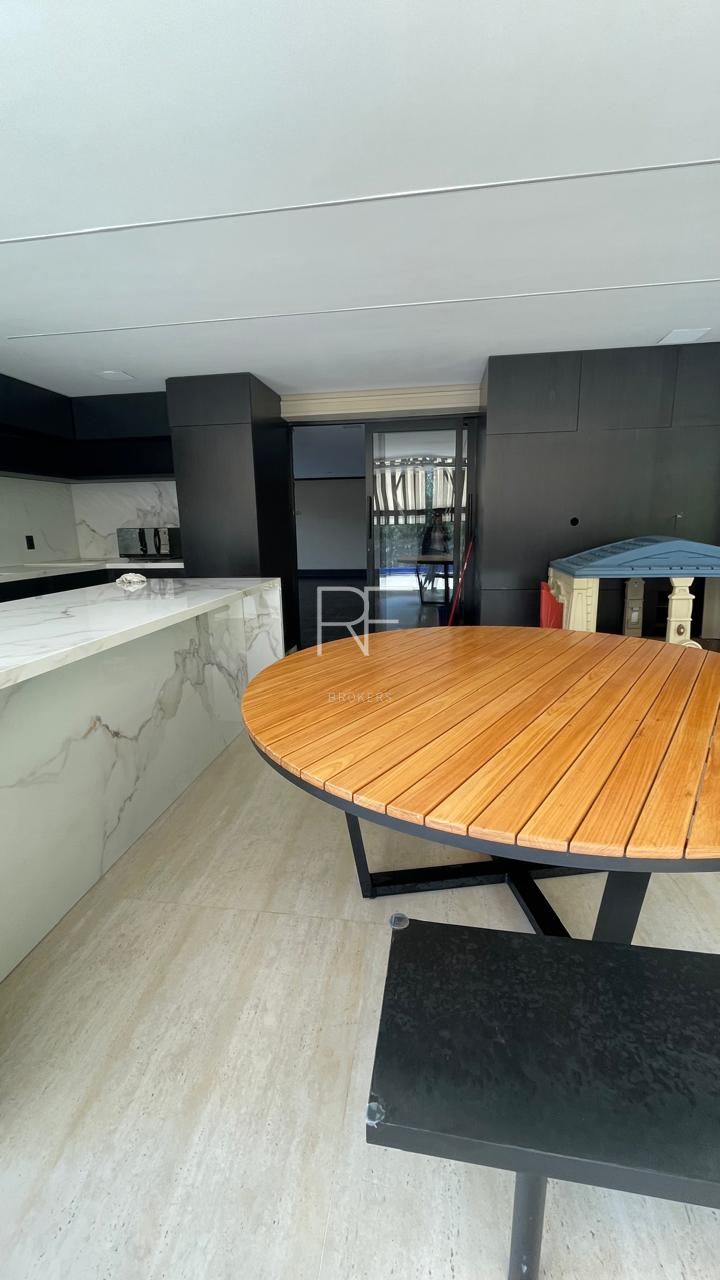 Casa em Condomínio Tamboré 11 Alphaville 