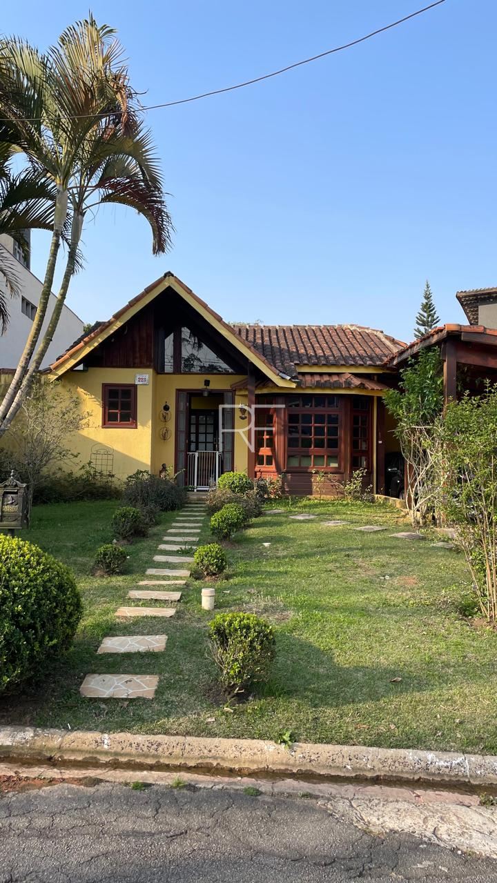 Casa em Condomínio Nova Higienópolis Granja Viana 