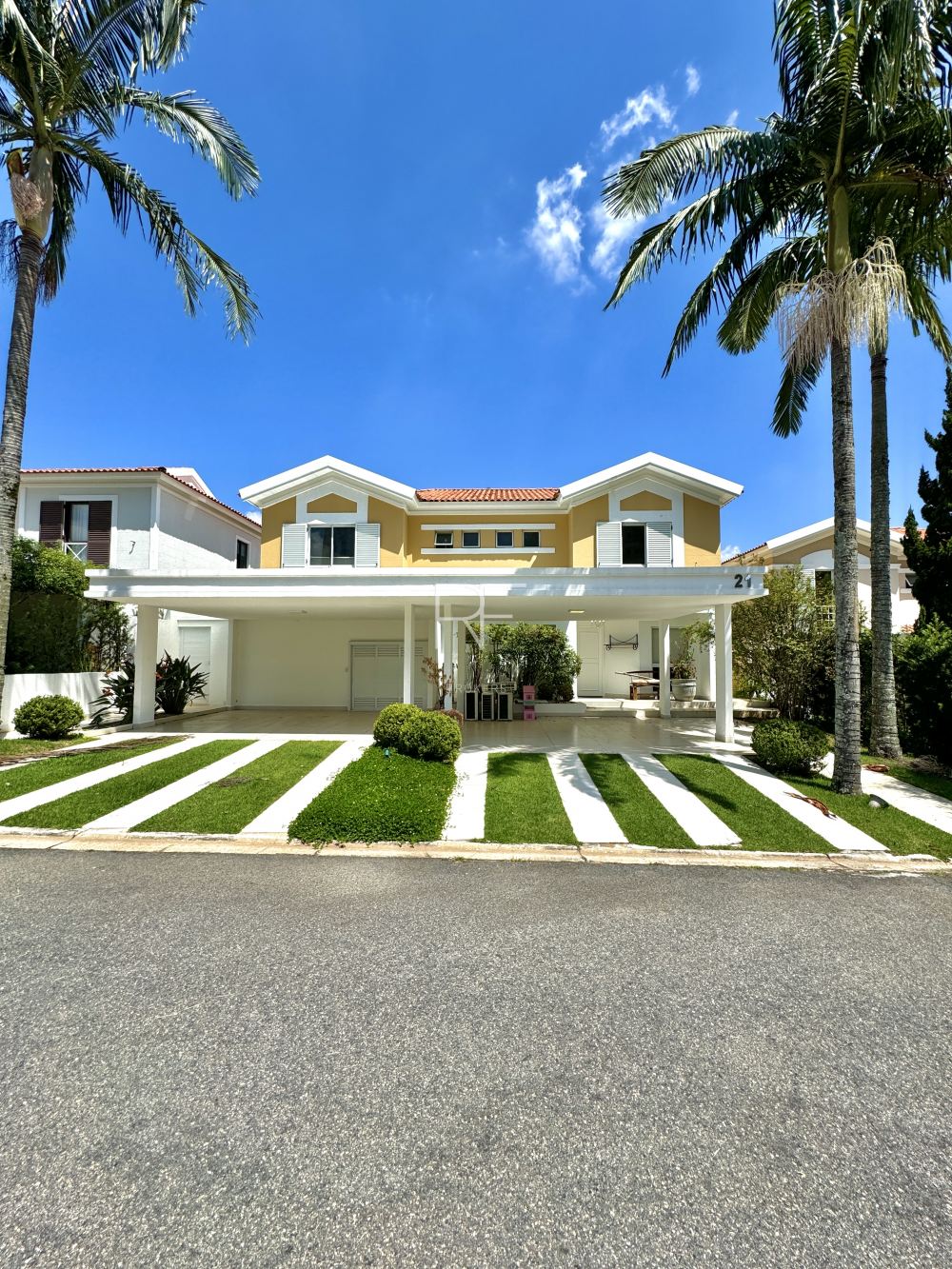 Casa em Condomínio Tamboré 05 Alphaville 