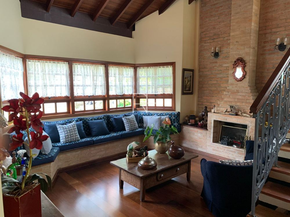 Casa em Condomínio Nova Higienópolis Granja Viana 