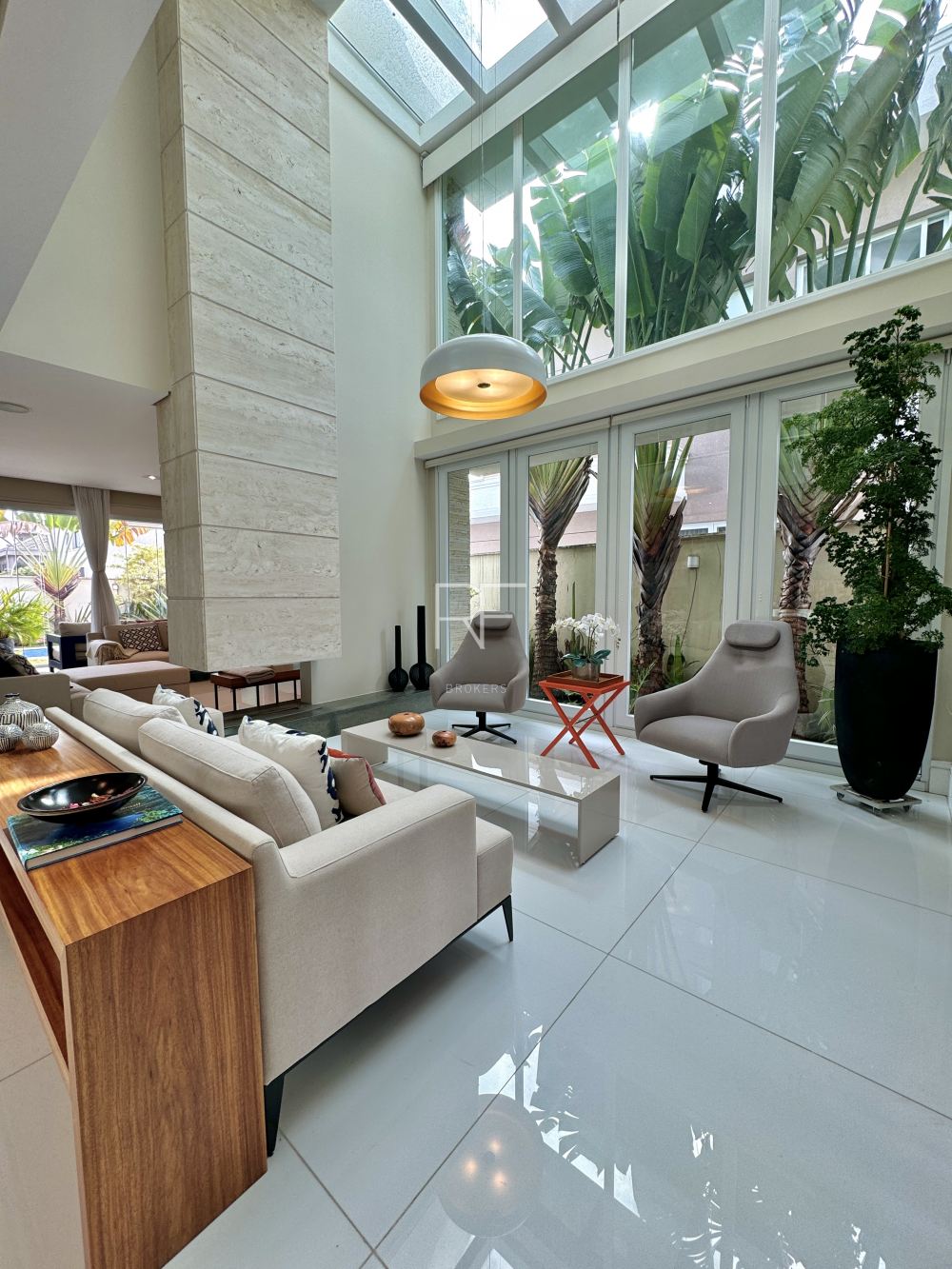 Casa em Condomínio Tamboré 11 Alphaville 