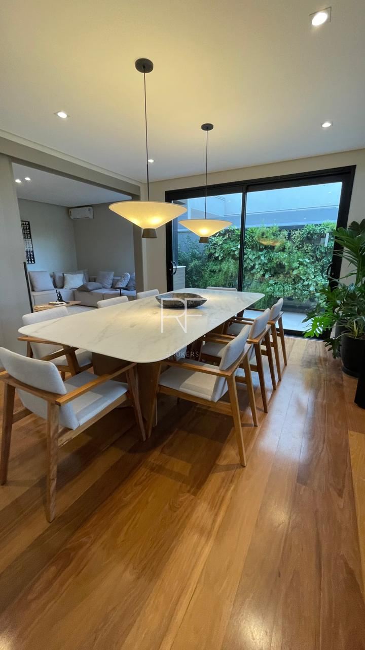 Casa em Condomínio Alphaville 01 Alphaville 