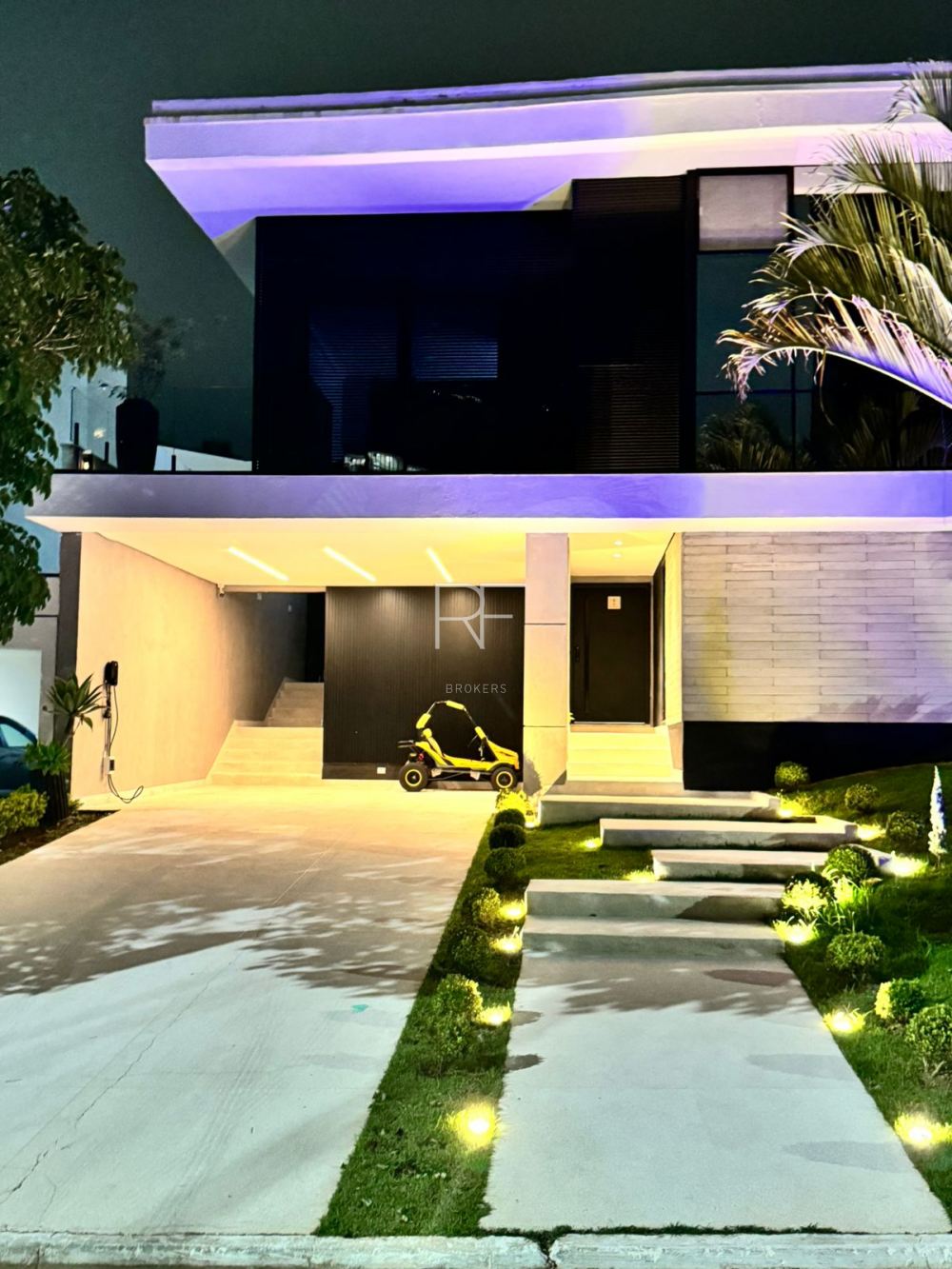 Casa em Condomínio 18 do Forte Alphaville 