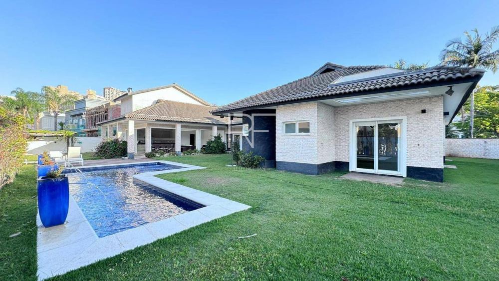 Casa em Condomínio Alphaville Zero Barueri 