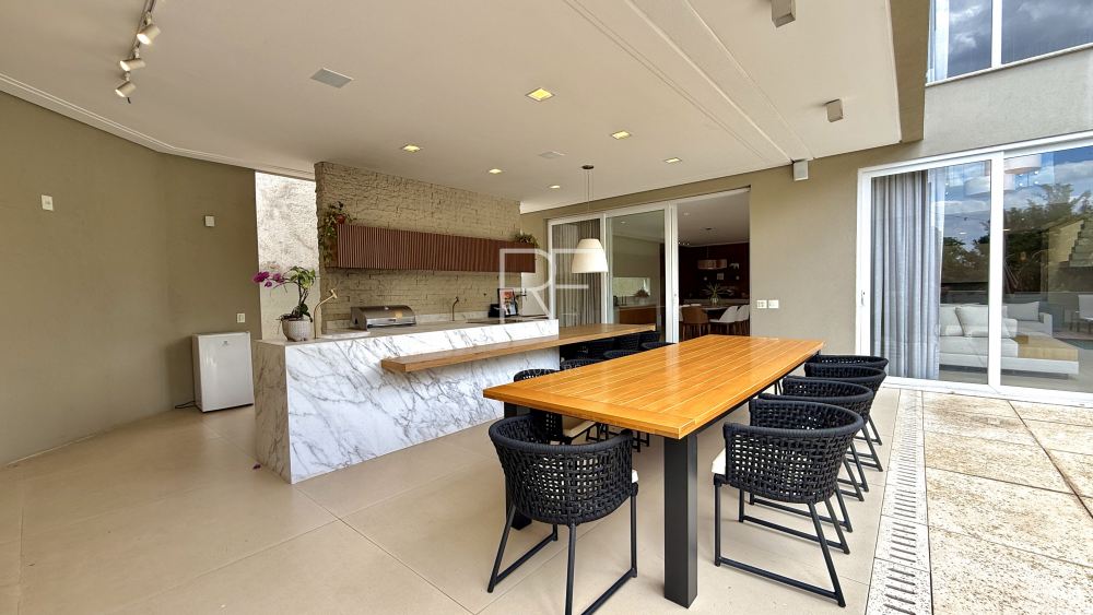 Casa em Condomínio Nova Higienópolis Granja Viana 