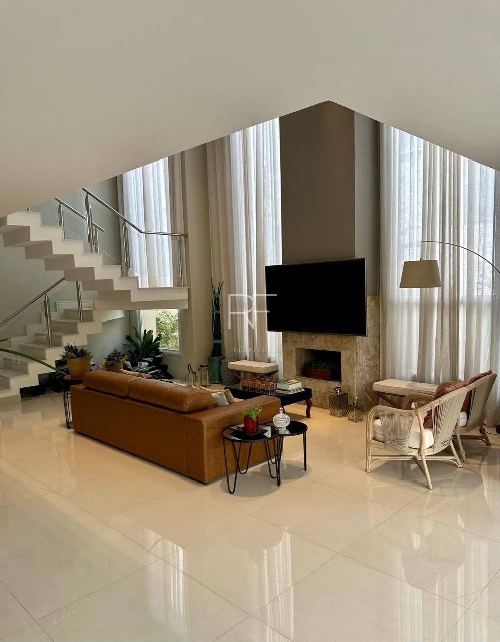 Casa em Condomínio Genesis 01 Alphaville 