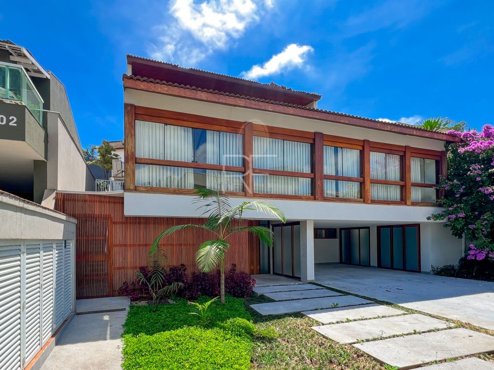 Casa em Condomínio Alphaville 01 Alphaville 