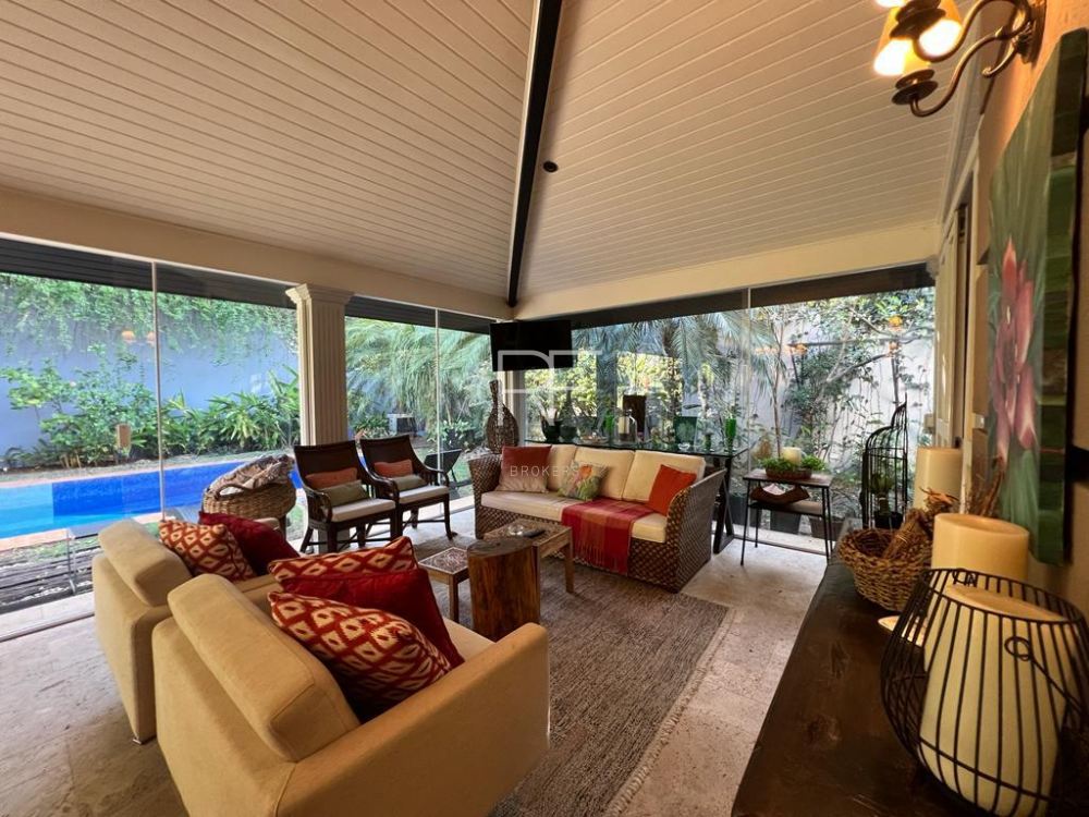 Casa em Condomínio Alphaville Zero Alphaville 