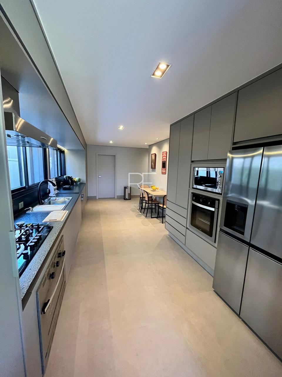 Casa em Condomínio Alphaville 01 Alphaville 