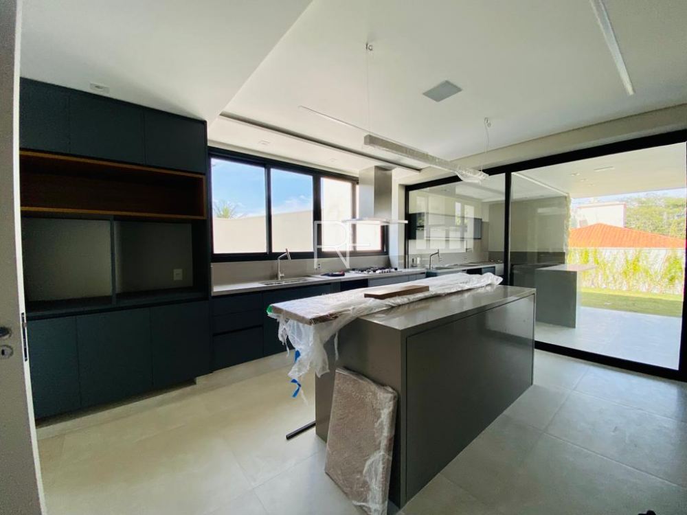 Casa em Condomínio Alphaville 01 Alphaville 