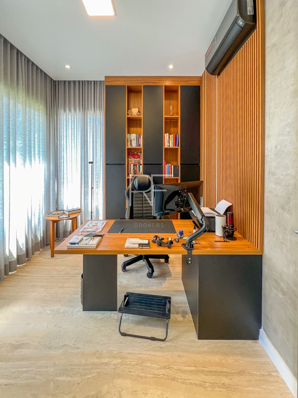 Casa em Condomínio Tambore 10 Alphaville 