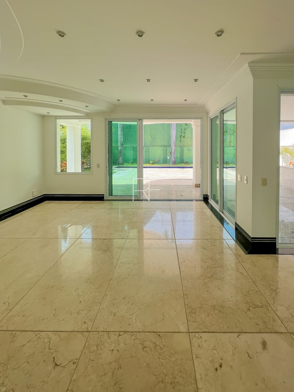 Casa em Condomínio Tamboré 02 Alphaville 