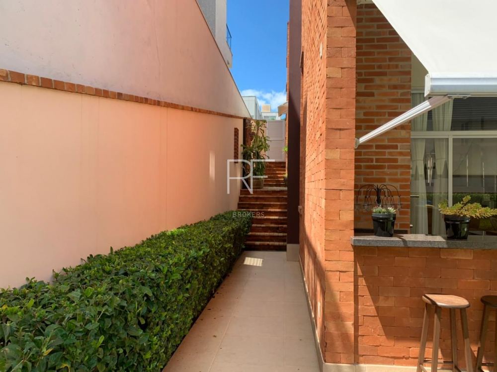 Casa em Condomínio Itahye Alphaville 