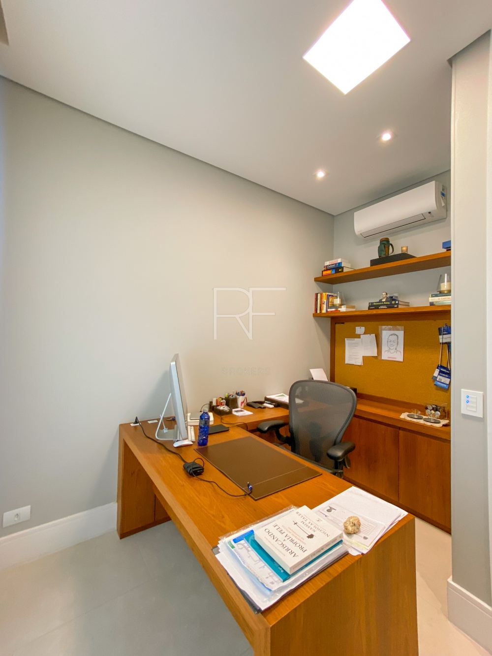 Casa em Condomínio Tambore 10 Alphaville 